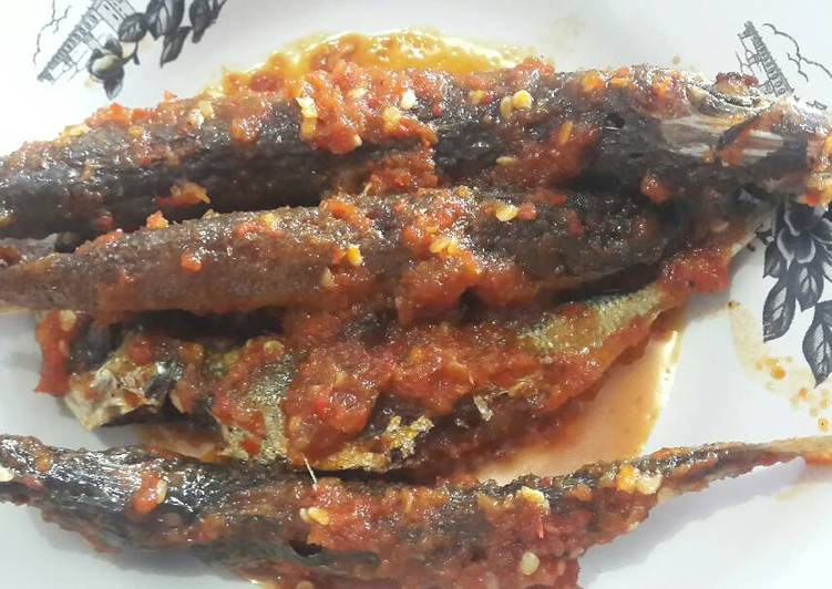 Resep Ikan sarden sambal Lezat