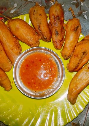 मोटे मिर्ची मसाले वाले (mote mirchi masale wale recipe in Hindi) रेसिपी मुख्य फोटो
