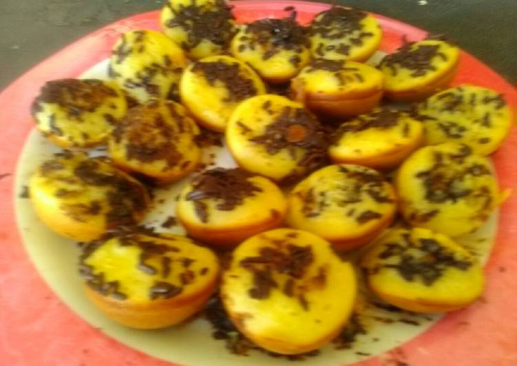 Bagaimana Menyiapkan Kisbul (Pukis Bulet) Anti Gagal