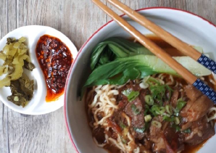 Langkah Mudah untuk Menyiapkan Taiwan Beef Noodle Anti Gagal