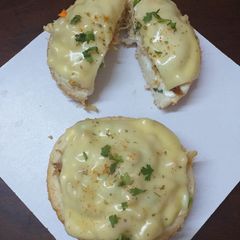 A picture of Chicken donut.