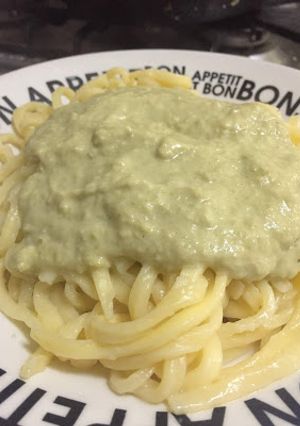 Una foto de Pesto de arvejas