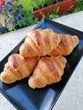 Croissante cu unt 🥐
