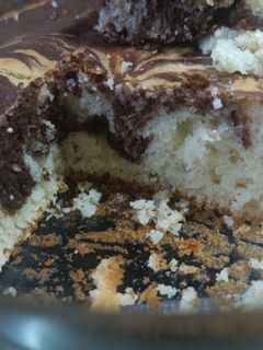 Una foto de Bizcocho Marmolado con semillas y Yogurt