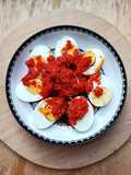 Telur bumbu balado