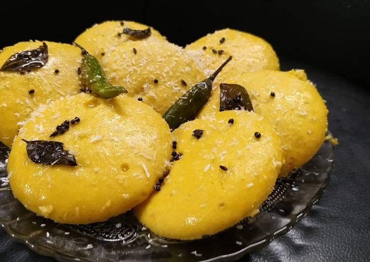 Steps to Prepare Favorite Dhokla idli