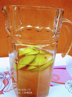 A picture of Cinnamon Apple Detox Water.