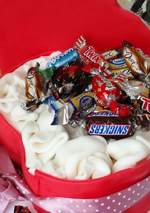 Szívtorta fondant díszítéssel recept fotója