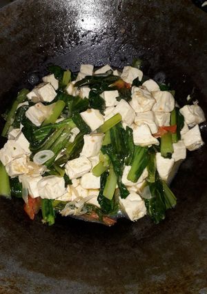 Foto resep Tumis tahu saosin