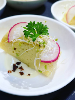 Una foto de Appetizer de Creps relleno con pollo teriyaki