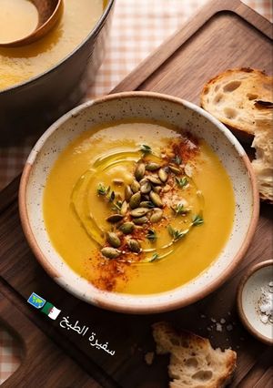 صورة لوصفة حساء العدس الأحمر🧡و اليقطين🎃