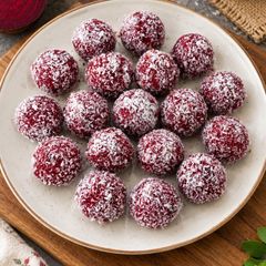 A picture of Beetroot Ladoo.