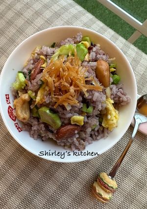 乾瑤柱（干貝）腰果蛋炒飯（年菜） 的食譜成品照片