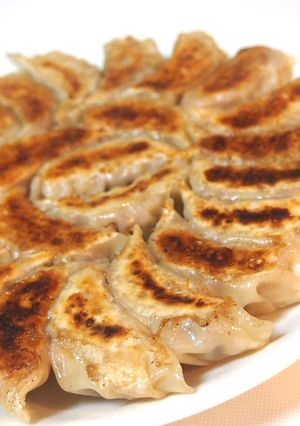 A picture of ★Easy & Quick★ Cabbage-Packed Gyoza.