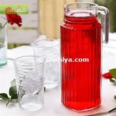 A picture of Rose syrup.