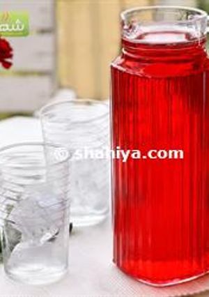 A picture of Rose syrup.
