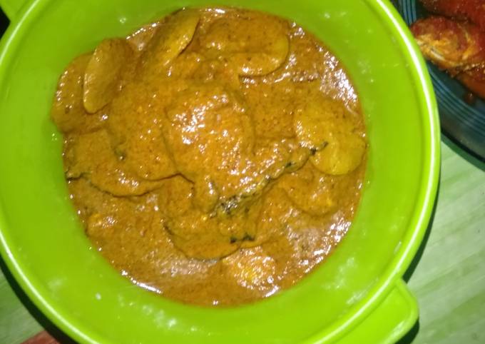 Rendang jengkol