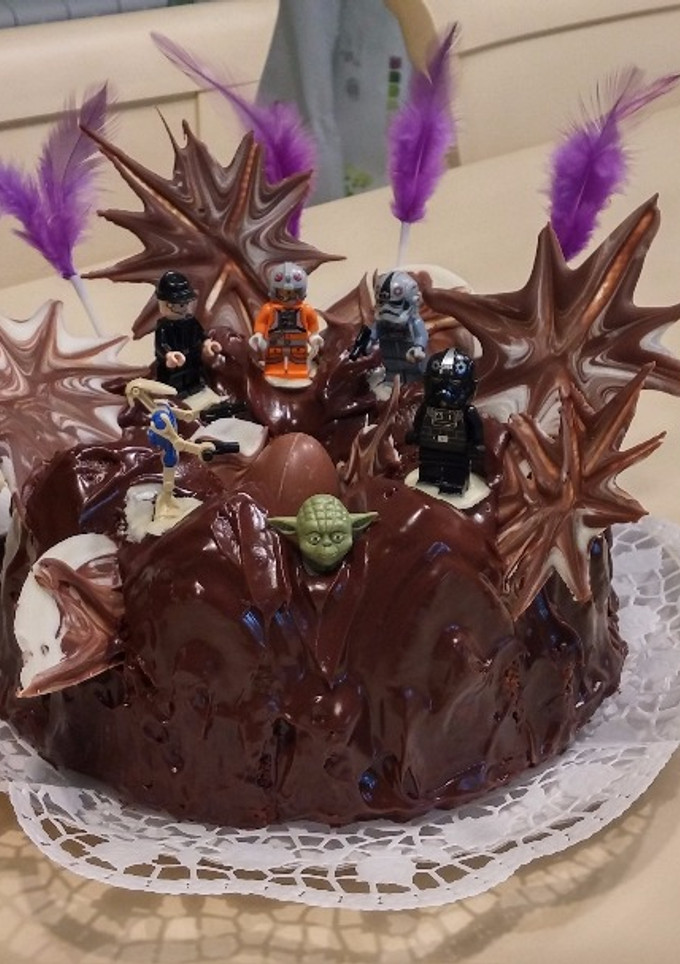 Una foto de Una mona de Pascua diferente (Star Wars)
