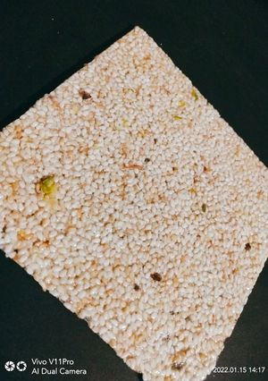 A picture of Til Chikki.