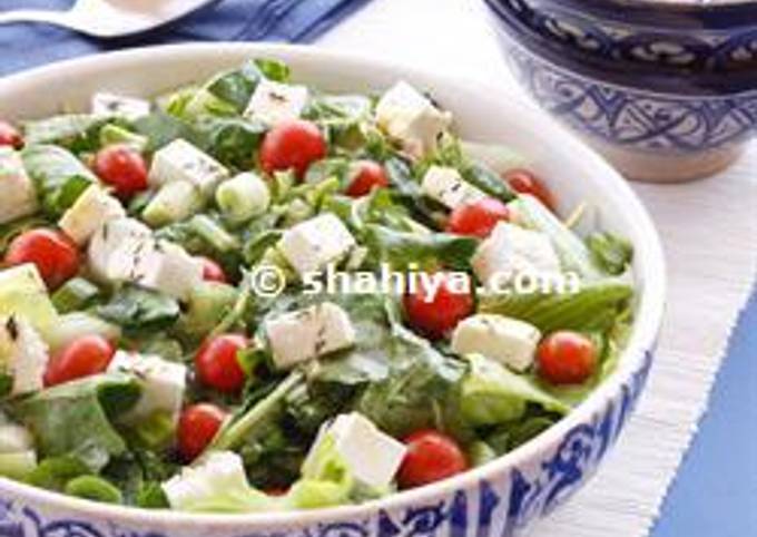 Rocket leaves & feta cheese salad recipe main photo
