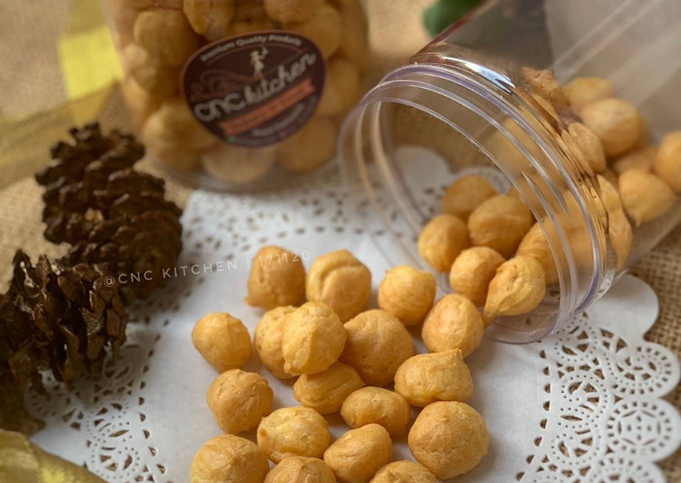 Crispy Cheese Choux / Sus Kering