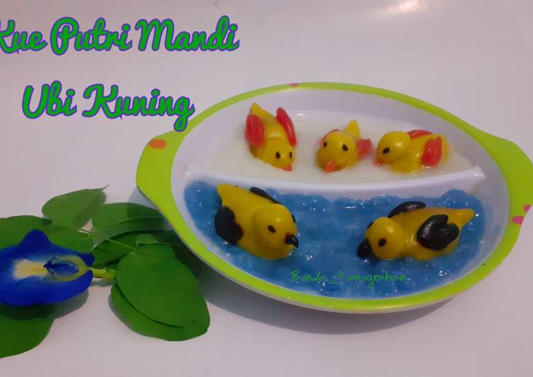 Kue Putri Mandi Ubi Kuning