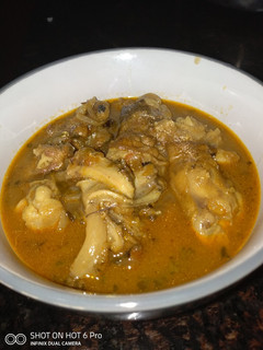 A picture of Paya (Goat trotters).
