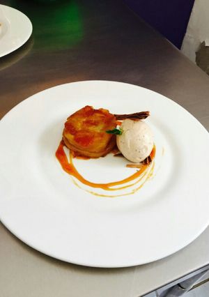 Una foto de tarta tatin