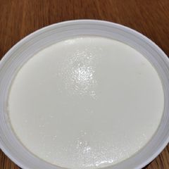 A picture of Steamed Egg White.