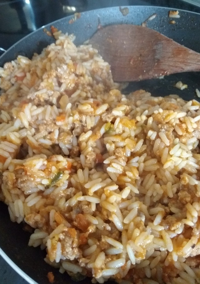 Una foto de Arroz "mi" boloñesa