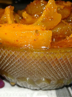A picture of Aam ka meetha achar.