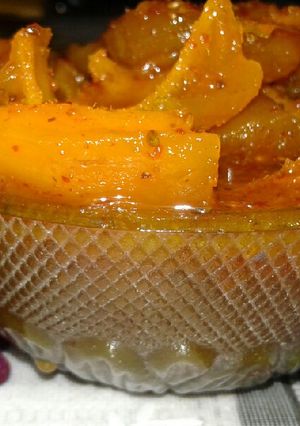 A picture of Aam ka meetha achar.