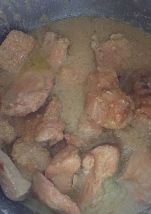 Una foto de Carne en salsa de almendras