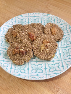 Una foto de Galletas de avena y plátano