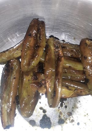 बैंगन भरवा (baigan bharwa recipe in Hindi) रेसिपी मुख्य फोटो