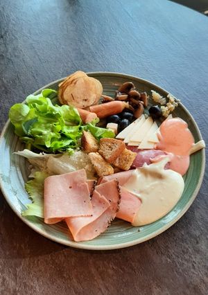 Foto resep Salad Hotel