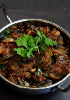 ড্রাই মাশরুম মাশালা কারি(dry mushroom masala curry in recipe Bengali) রেসিপির প্রধান ছবি