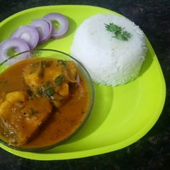 A picture of Totapuri Mango Catla Fish Curry.