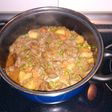 Higaditos de pollo con patata, zanahoria y guisantes