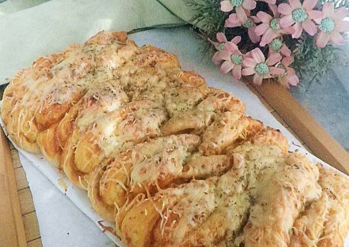 Resep Pizza Pull Apart Bread Oleh Vita Jaurina Cookpad