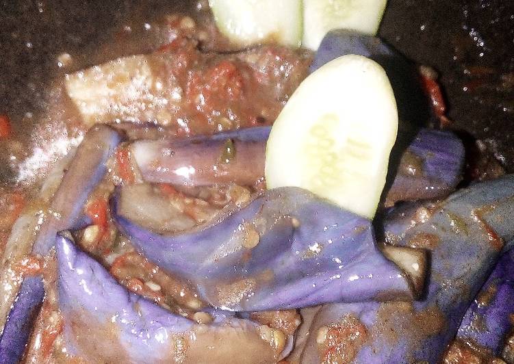 Pecak terong sambel terasi