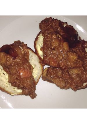 A picture of Vegan vetkoek and savory mince.