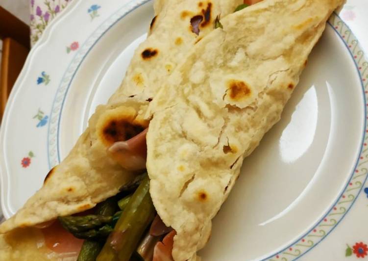 Piadina agli asparagi