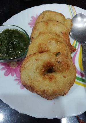 A picture of Aval Vadai.