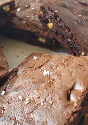 A picture of No Butter Salted Caramel Brownies.