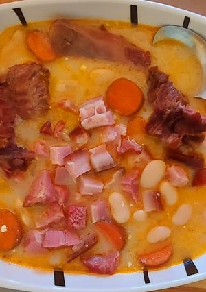 Bableves füstölt hússal recept fotója