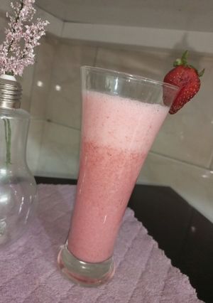 صورة لوصفة عصير فراوله سلاش