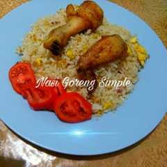 Nasi Goreng Simple রেসিপির প্রধান ছবি