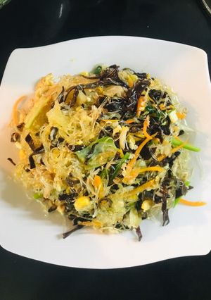 Hình của món Miến xào thịt cua.
