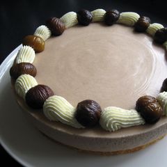 A picture of Chestnut Mousse Cake.
